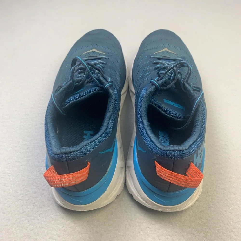 Hoka One One pre owned